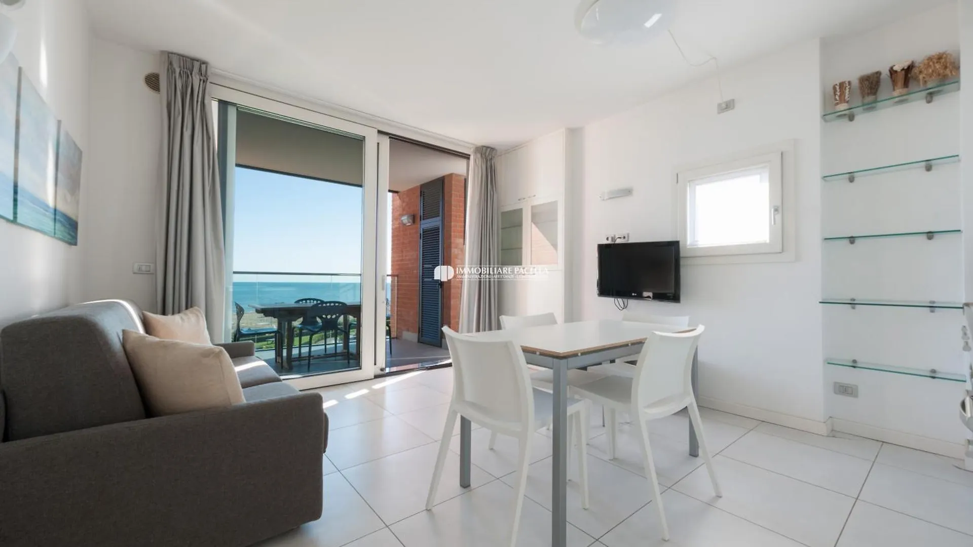 Residence Frontemar Immobiliare Pacella Lido di Jesolo 0*,